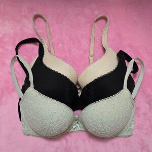 3 Victoria's Secret bras 34DD